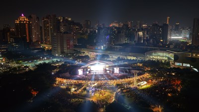 2025搖滾台中熱力落幕 兩日吸引超過18萬人潮 新聞局長：秋日最強音浪在台中！