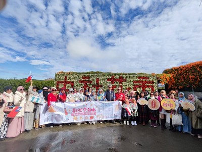 印尼MCI團員旅客參訪中社花市1