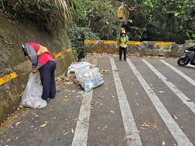 太平區清潔隊派員加強維護沿線路段