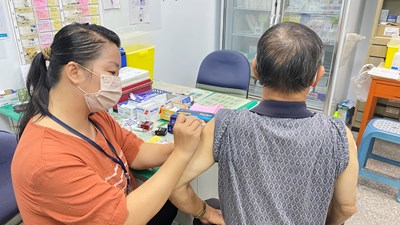 65歲以上民眾請儘早接種13價肺炎鏈球菌疫苗，以提升免疫保護力_0