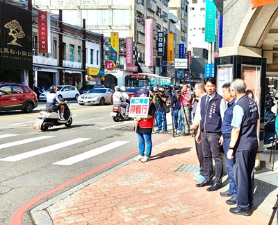 台中公車停讓稽查 中市府祭鐵腕：全面落實「路口轉向停看行」捍衛行人正義