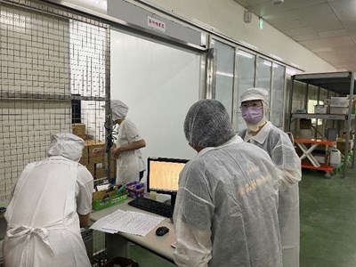 食安處稽查員查核健康食品、膠囊狀食品標示及查驗登記符合性_0