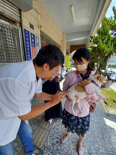 民眾參加巡迴注射活動情形