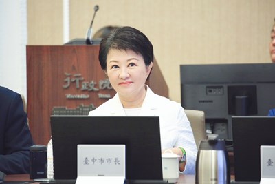 盧市長親赴院會向環境部長爭取碳費8成留地方 (3)