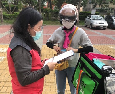 外送業者應評估天候狀況-時間及地點等因素-於合理範圍內予以適當分派_0_0