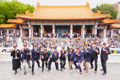 600名考生齊聚台中孔廟祈福 張副秘書長:祝學子心想事成、強棒出擊