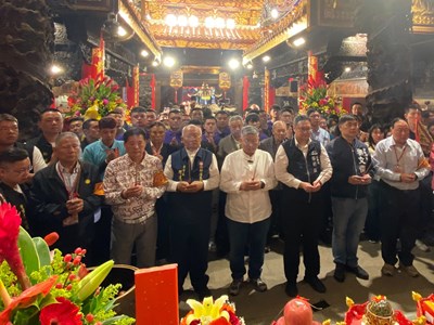 大甲媽回鑾安座,鄭副市長參拜祈福