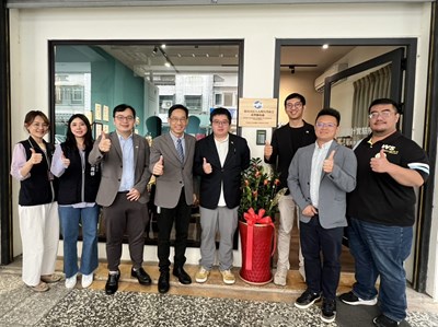 中市經發局拜會九州台灣商會台灣辦事聯絡處,力促台日經貿交流合作