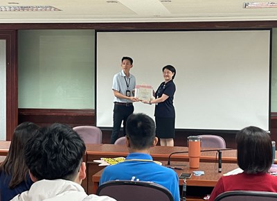 臺中市勞工局~臺中勞動檢查處頒發感謝狀給綠點高新科技股份有限公司_0_0