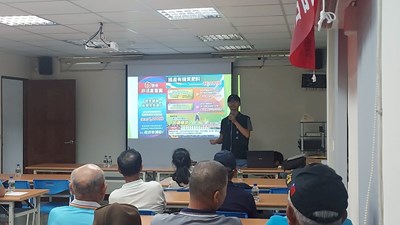 本局人員宣傳國產有機質肥料補助措施_0