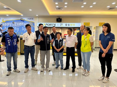 運動局長游志祥偕同多位在地議員前往豐原國運關心試營運情形