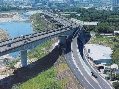 台74東昇里匝道將通車啟用,中市府辦理用地徵收後由中央接續工程,共同為地方交通努力 - 複製 - 複製