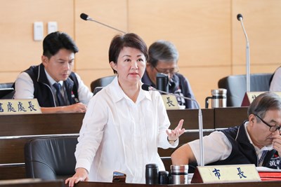 議員關心「每人普發5萬元」議題 盧市長:此將動用市政年度預算七成 恐衝擊各項建設須慎思