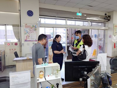 啟動通報程序,通知龍井分駐所派員到場協助防詐關懷_0