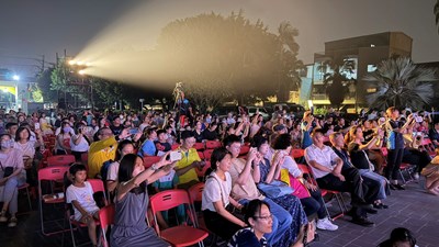 民眾參與熱烈，現場人山人海