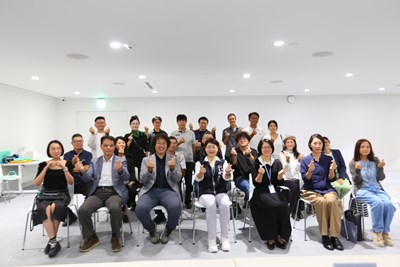 臺中綠美圖與臺中市建築師公會簽署合作協議書大合影_0_0