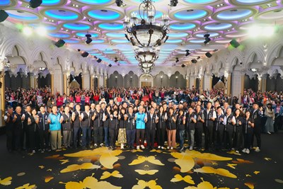 從青春到白髮都閃耀，中市府表揚216位民政志工