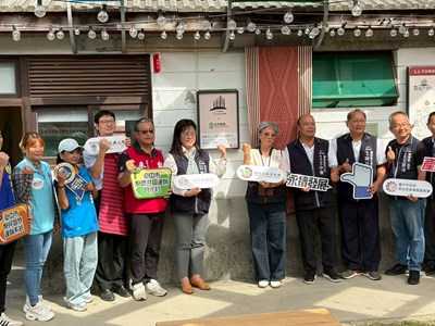 臺中原農揭牌儀式大合照