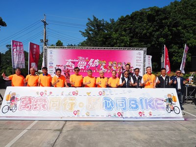 今日記者會由六宮代表、市府運動局游局長、民政局吳局長、北屯區陳區長等人共同以流_0