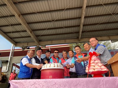 神圳國中20週年校慶生日快樂