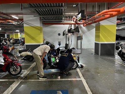 起火車火調人員調查照