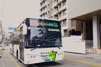 台中市新增10輛電動公車，提升市區及山城地區服務品質