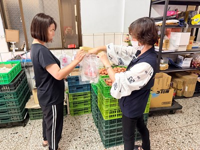 中市食安處主動驗出「芬普尼蛋」  連夜通報源頭彰化縣府追查