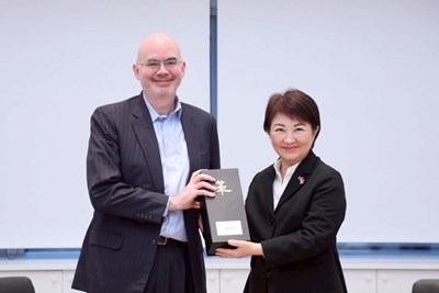 AIT谷立言處長拜會中市府 盧市長盼持續合作深化台中與美國經貿文化各領域交流