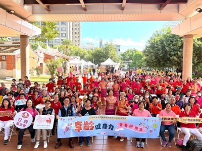 中市享齡青春同樂會  55+熟齡族大秀健康力
