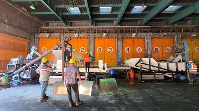 文山焚化廠設置廚餘固液分離機_0