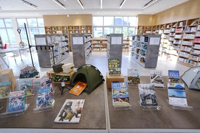 溪東圖書館《閱讀紮營中》登山露營主題書展，精選相關書籍，歡迎民眾來閱讀_0_0