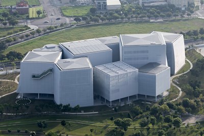 臺中綠美圖建築外觀空景。攝影：Iwan Baan
