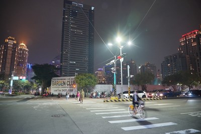 01-台中市「首例」！建設局「增亮減碳」路燈汰換成功註冊碳權