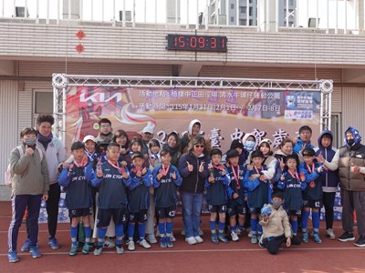 「2026臺中賀歲盃全國足球邀請賽」已連續五年舉辦，吸引全國逾千名選手報名參賽