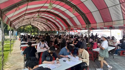 民眾踴躍參加就業博覽會_0