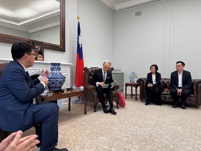 向姚大使分享台中客委會近年推展客家文化保存的努力_0