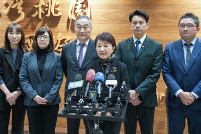 盧市長於桃園機場接受訪問談及訪美心得及收穫