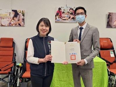 林副局長頒贈感謝狀_0