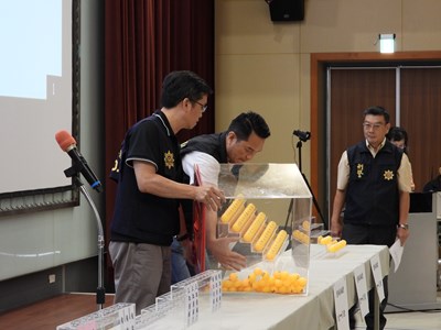 警察局將以以公平、公開方式辦理公開抽籤