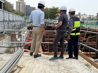 市府都發局現場稽查情形