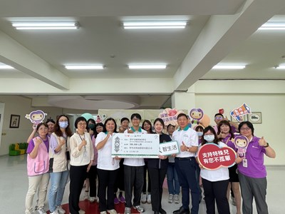 智生活捐贈中市社會局30萬 打造早療友善新空間