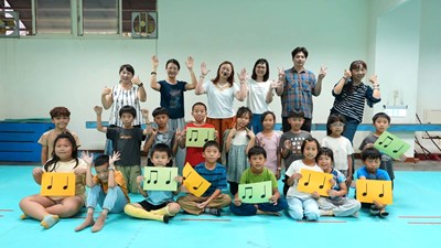 「肢體表達力－節奏大冒險」藝術體驗課程-師生合照