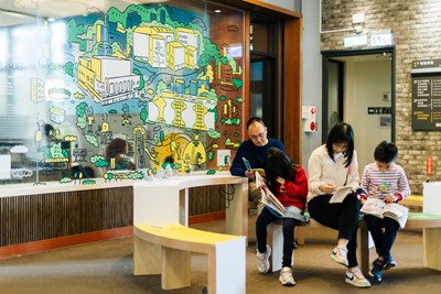 2025創意台中選擇黎明新村作為主要展區，結合圖書館，讓展覽自然融入社區紋理。