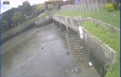 豐原葫蘆墩公園第五區滯洪池啟動閘門進行預防性排空