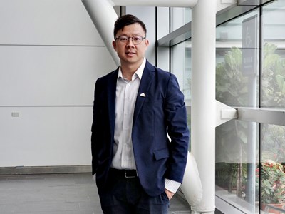 林谷隆接任第三名副秘書長