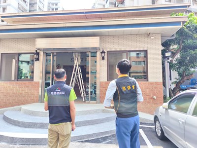 消保官會同市府經濟發展局前往業者登記地稽查