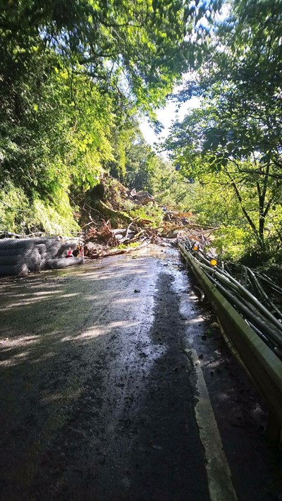 台7線34.5K落石坍方 梨山武陵路路平延期