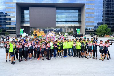 台日中環島挑戰團台中出發 林市長揮旗歡送