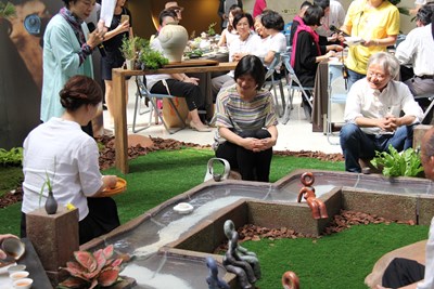 花都藝術季 大墩文化中心展出陶藝大師吳明儀創作「曲水流觴」
