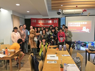 推廣動物終養不棄養觀念  中市動保處9場講座圓滿完成